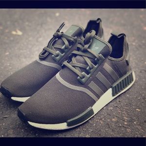 Adidas NMD  r1 - Japan night cargo